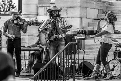 Music in Somerville, New Jersey